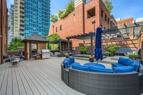460 West Huron Street Chicago IL 60654