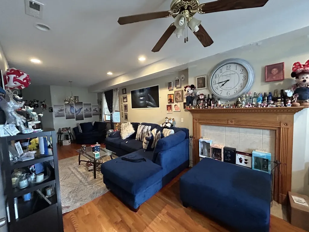 5331 South Calumet Avenue Chicago IL 60615