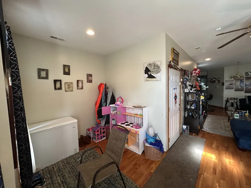 5331 South Calumet Avenue Chicago IL 60615