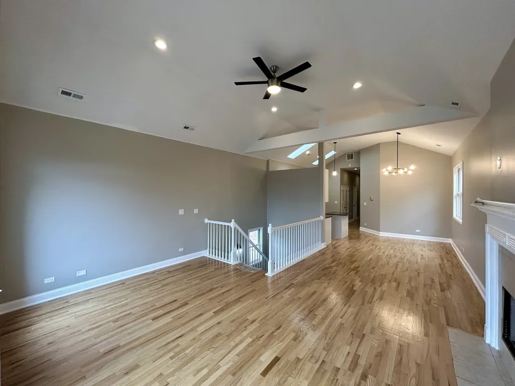 5331 South Calumet Avenue Chicago IL 60615