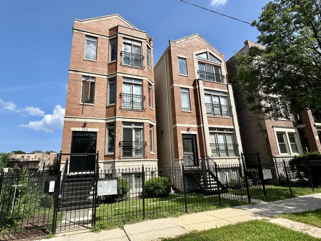 5331 South Calumet Avenue Chicago IL 60615