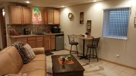 1970 Astor Lane Addison IL 60101