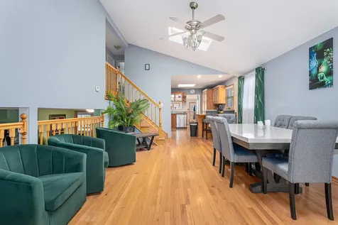 7901 West 93rd Street Hickory Hills IL 60457