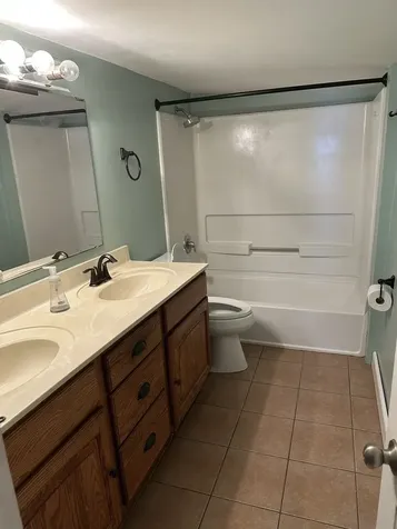 312 South Everett Street Streator IL 61364