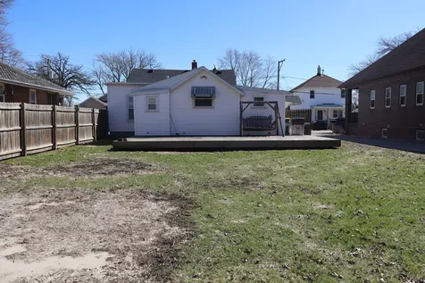 312 South Everett Street Streator IL 61364