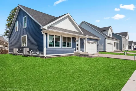 4020 Faith Lane St. Charles IL 60174