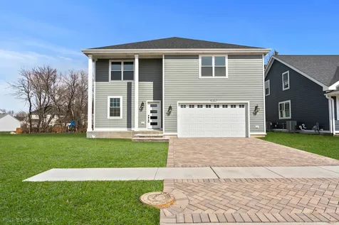 4016 Faith Lane St. Charles IL 60174