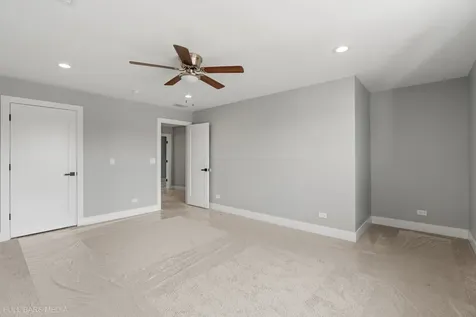 4016 Faith Lane St. Charles IL 60174