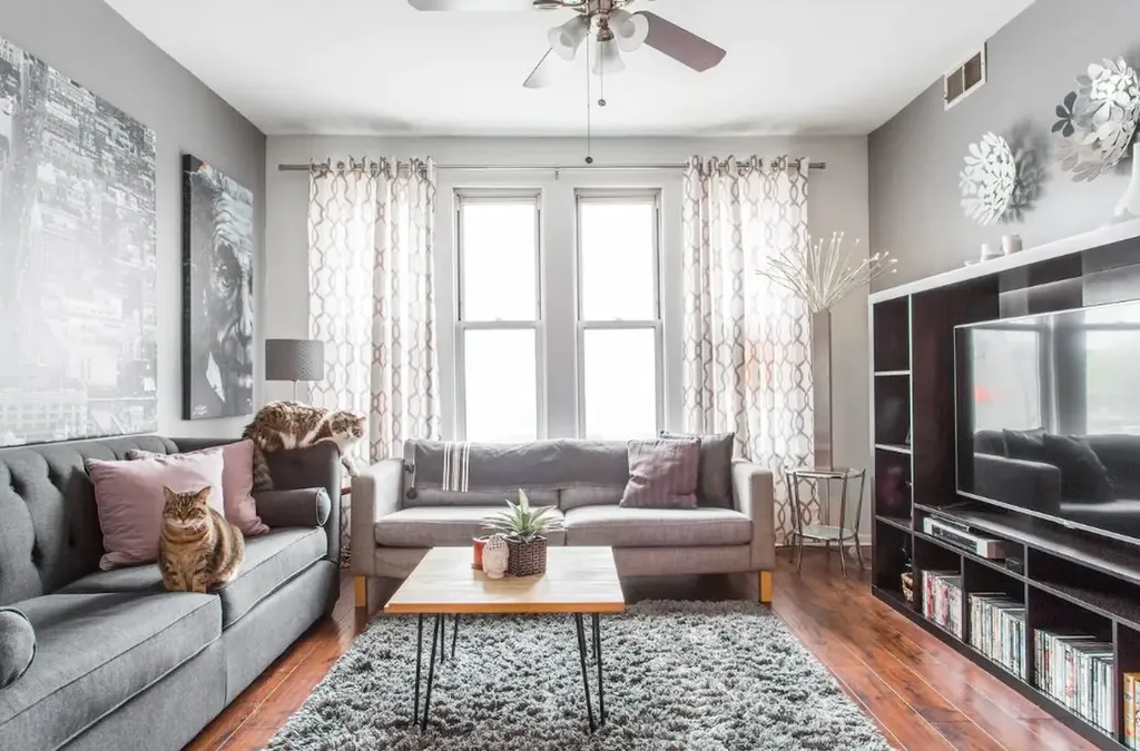 1964 West Lawrence Avenue Chicago IL 60640
