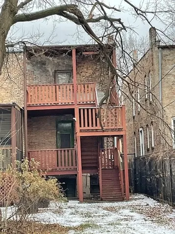 5716 South Indiana Avenue Chicago IL 60637