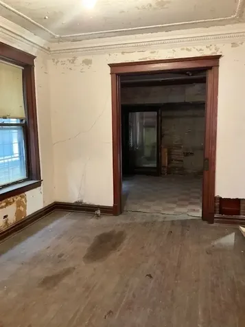 5716 South Indiana Avenue Chicago IL 60637