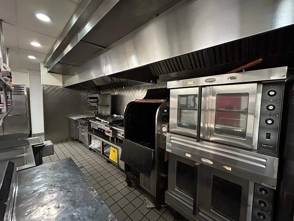 2323 North Milwaukee Avenue Chicago IL 60647