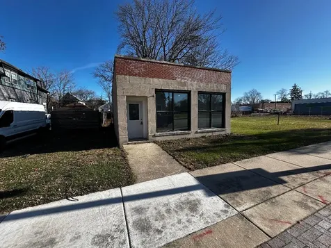 1209 South 5th Avenue Maywood IL 60153