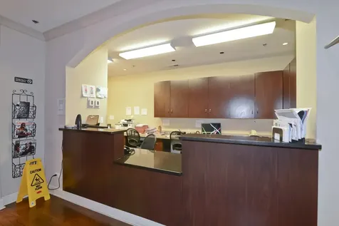 33 West Delaware Place Chicago IL 60610