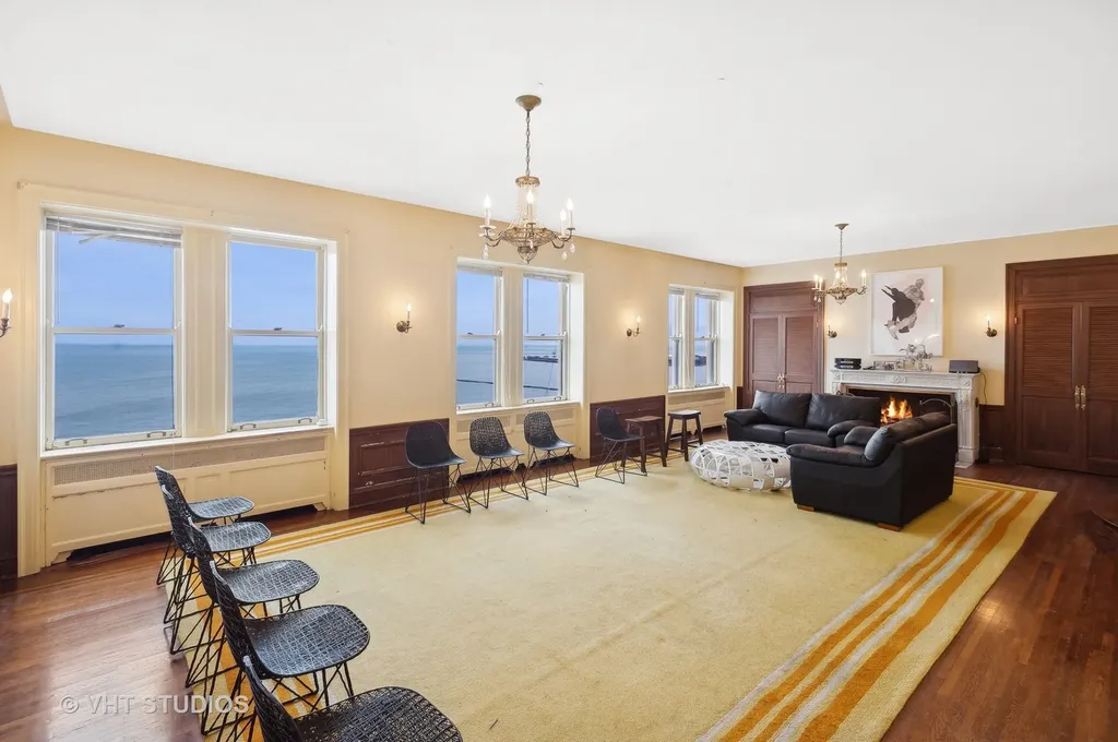 1242 North Lake Shore Drive Chicago IL 60610