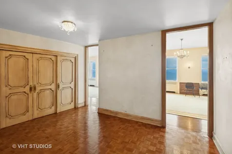 1242 North Lake Shore Drive Chicago IL 60610