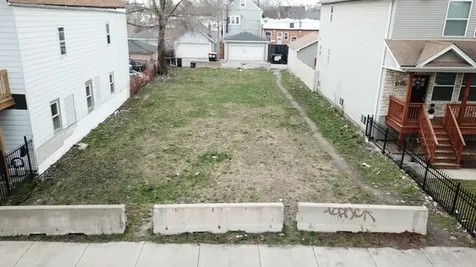 2457 West 46th Place Chicago IL 60632