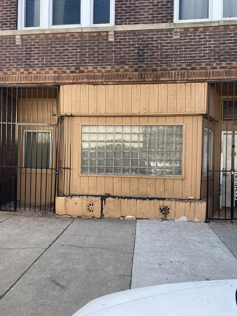 2519 West 59th Street Chicago IL 60629