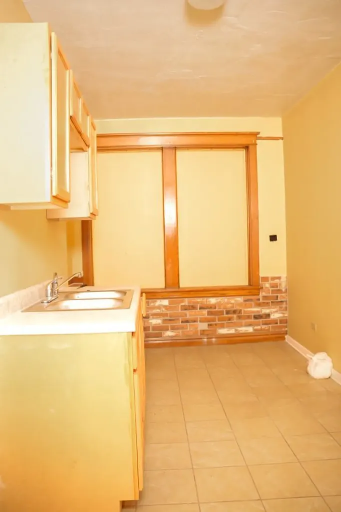 2519 West 59th Street Chicago IL 60629