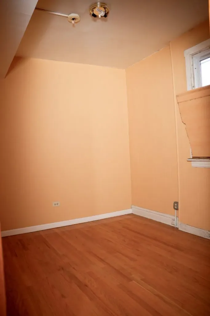2519 West 59th Street Chicago IL 60629