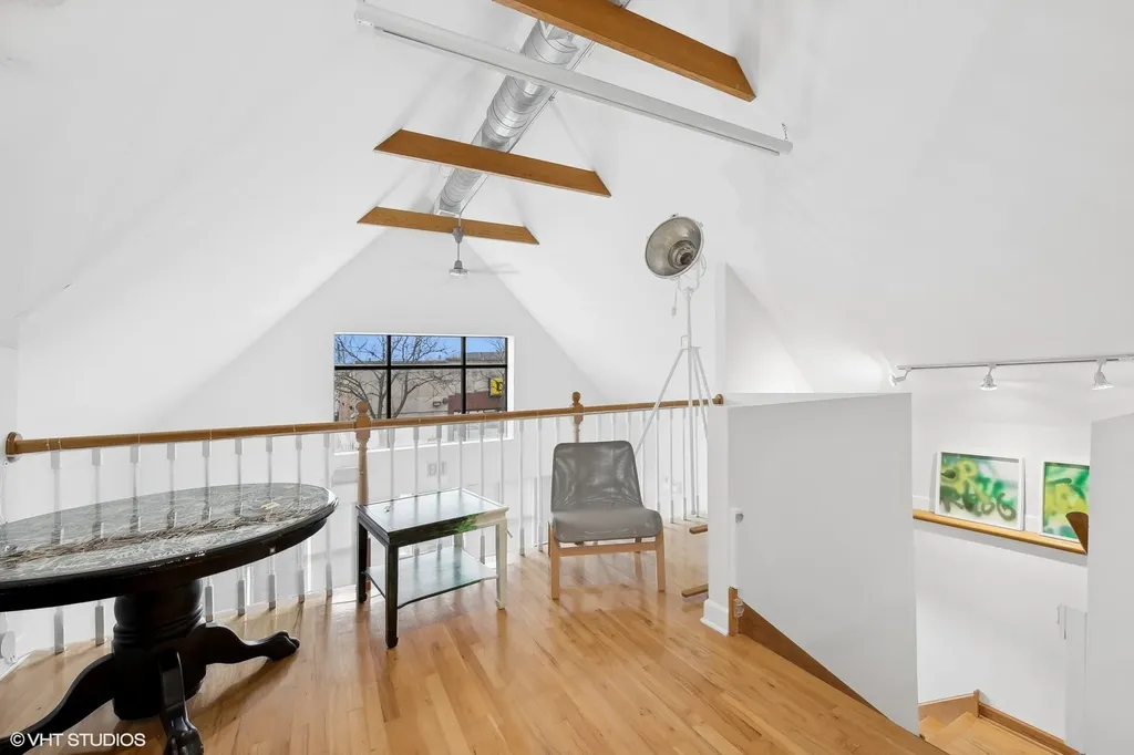 3522 West Armitage Avenue Chicago IL 60647