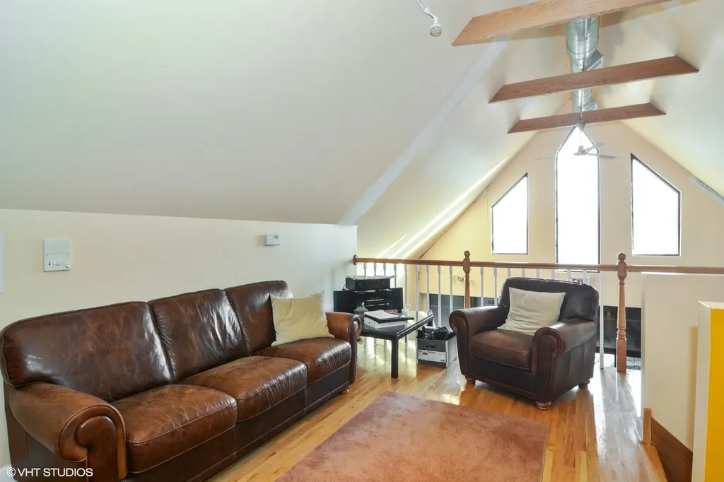 3522 West Armitage Avenue Chicago IL 60647