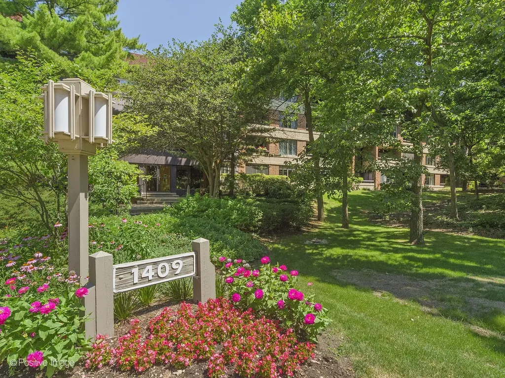 1409 Burr Oak Road Hinsdale IL 60521