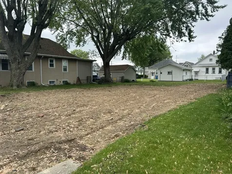 616 12TH Street Peru IL 61354