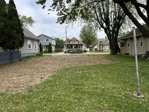 616 12TH Street Peru IL 61354