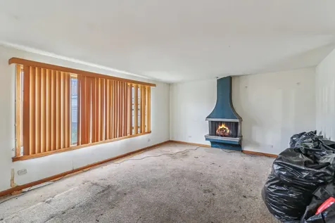 9226 South Harding Avenue Evergreen Park IL 60805