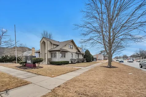 849 North Ellsworth Street Naperville IL 60563