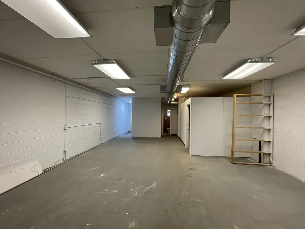 6341 West Belmont Avenue Chicago IL 60634