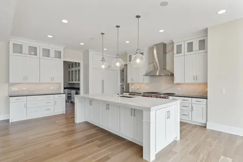1959 Windridge Drive Lake Forest IL 60045