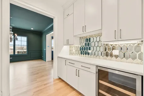 1959 Windridge Drive Lake Forest IL 60045