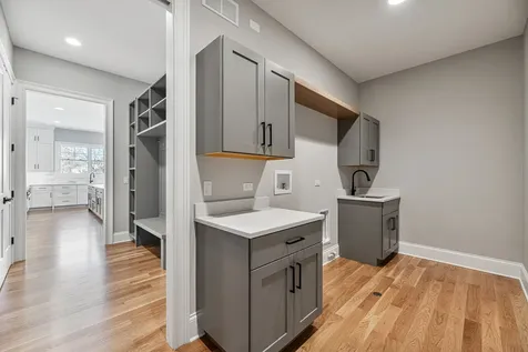 1959 Windridge Drive Lake Forest IL 60045