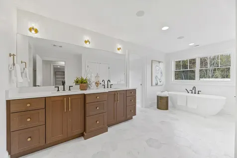 1959 Windridge Drive Lake Forest IL 60045
