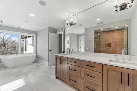 1959 Windridge Drive Lake Forest IL 60045