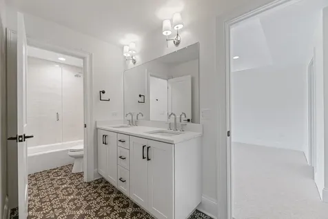 1959 Windridge Drive Lake Forest IL 60045