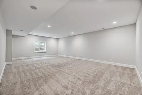1959 Windridge Drive Lake Forest IL 60045