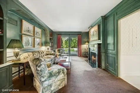 32 Woodley Road Winnetka IL 60093