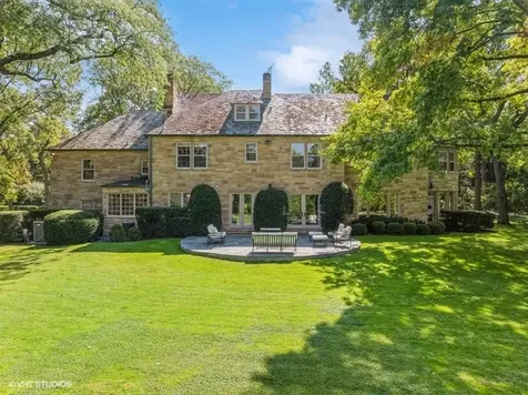 32 Woodley Road Winnetka IL 60093