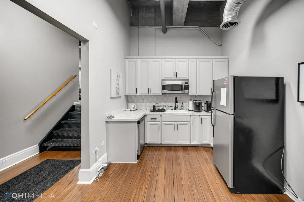 416 West Ontario Street Chicago IL 60610