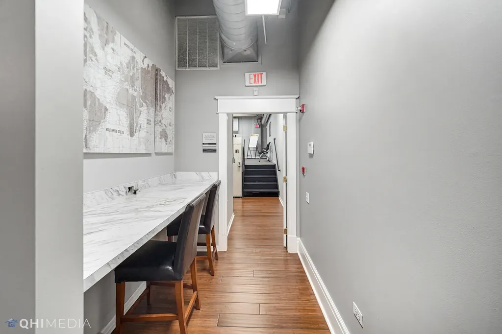 416 West Ontario Street Chicago IL 60610