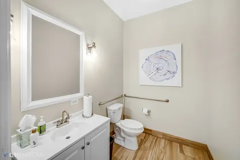 416 West Ontario Street Chicago IL 60610
