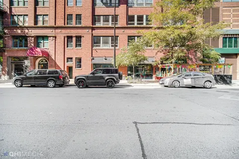 416 West Ontario Street Chicago IL 60610