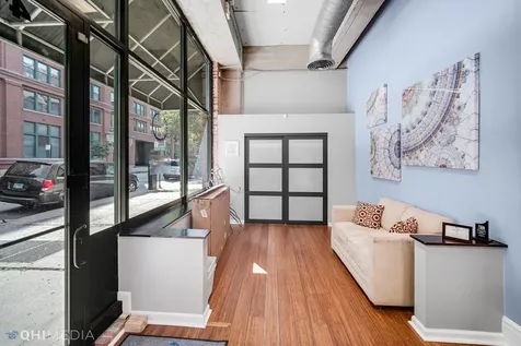 416 West Ontario Street Chicago IL 60610