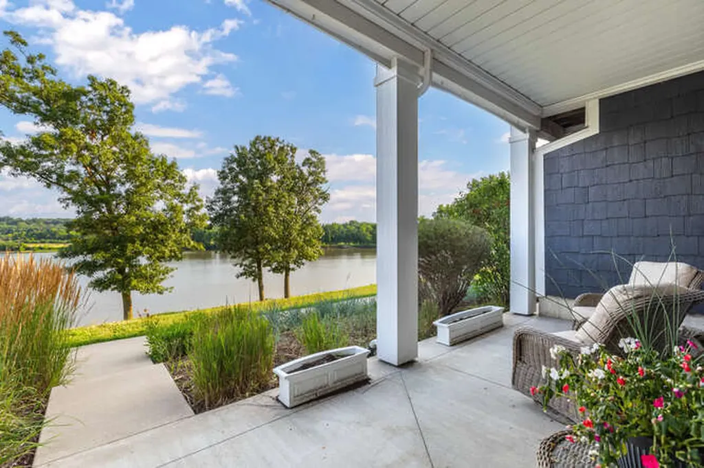 11 River Row Ottawa IL 61350