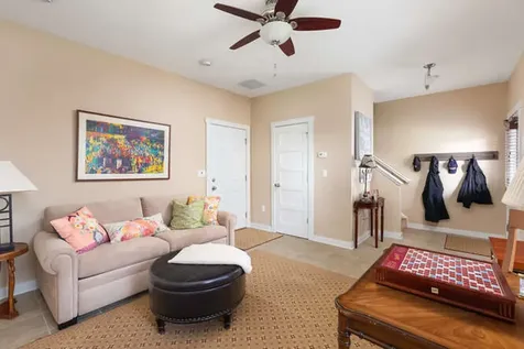 11 River Row Ottawa IL 61350