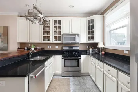 11 River Row Ottawa IL 61350