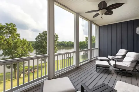 11 River Row Ottawa IL 61350